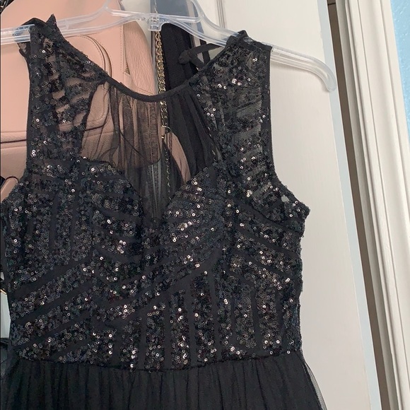 Sparkly Homecoming/ formal dress - Picture 2 of 8